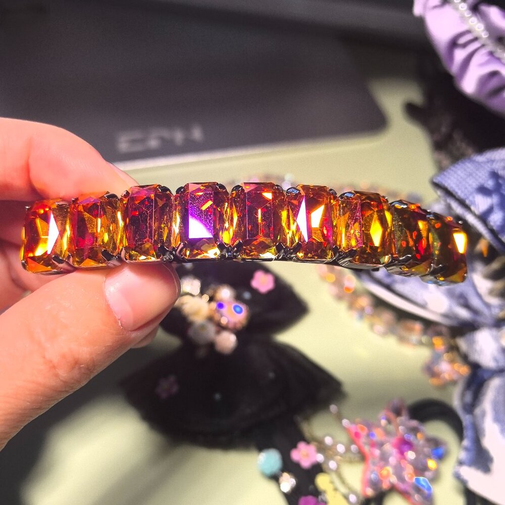Crystal hair clips